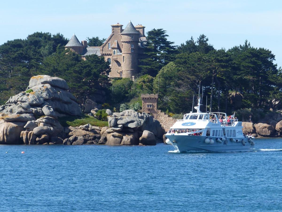 Studio Expose Plein Sud Vu Sur Le Port De Plaisance 펄로스가이렉 외부 사진