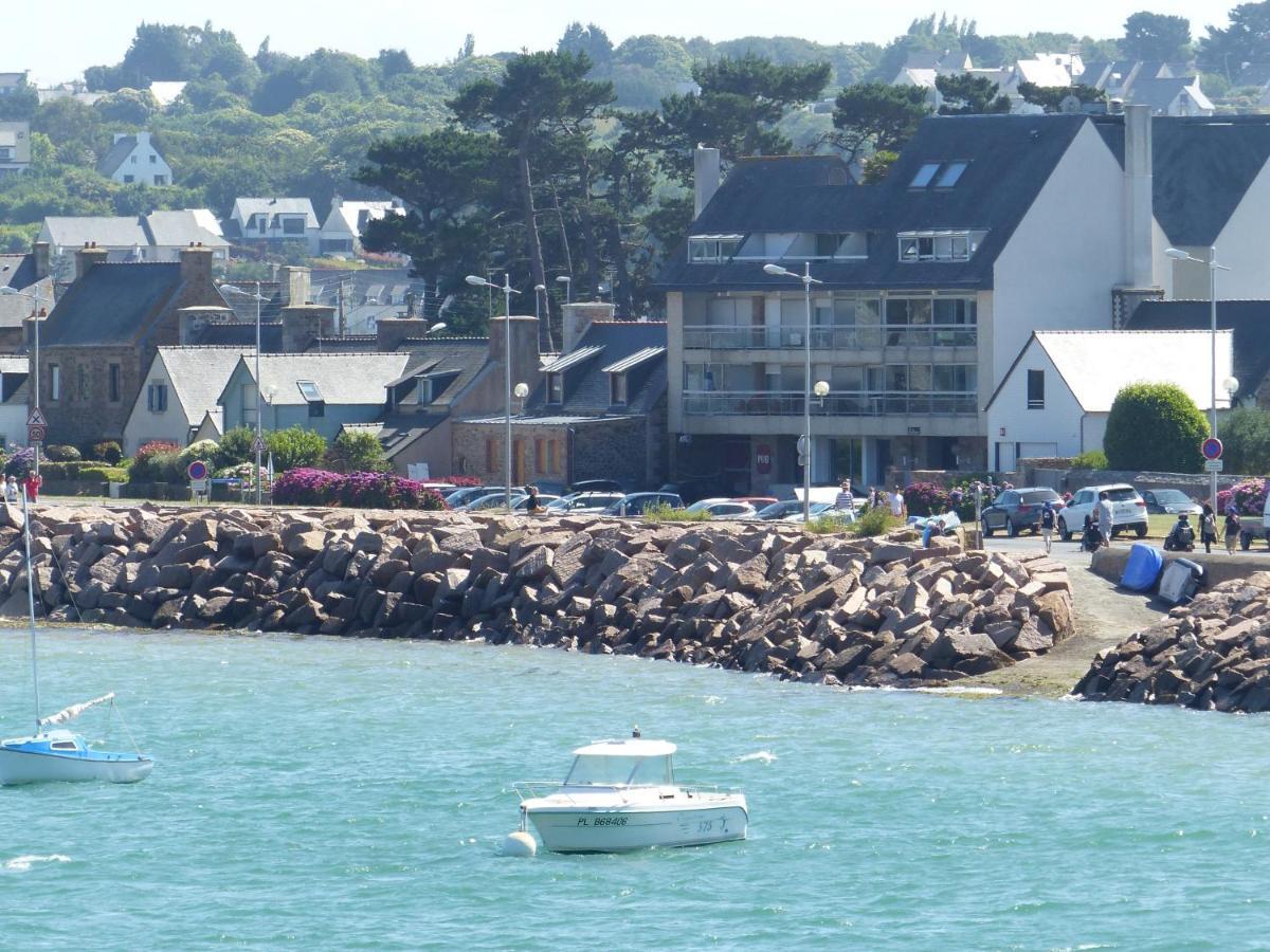 Studio Expose Plein Sud Vu Sur Le Port De Plaisance 펄로스가이렉 외부 사진